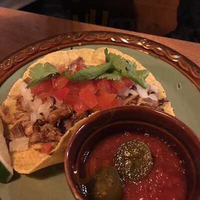 Hacienda Comida Y Cocteles