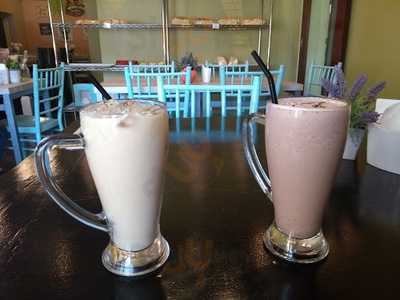 Mrs. Pepper's Bakery/cafe