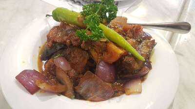 Relish Luxe Cafe