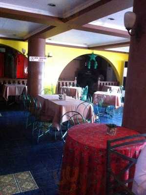 Cecile's Bermuda Country Restaurant