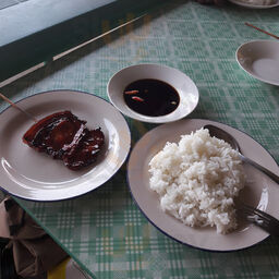 Lawas Eatery And Grill