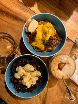 Ludo Board Game Bar & Cafe