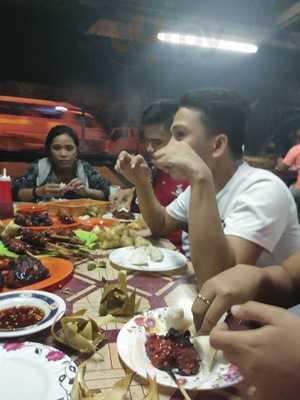 Dorting's Bbq Eatery