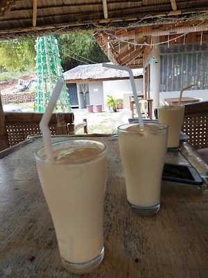 Delcio’z Resto Cafe