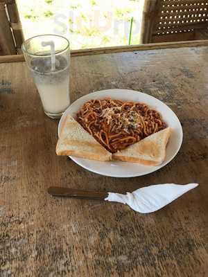 Delcio’z Resto Cafe