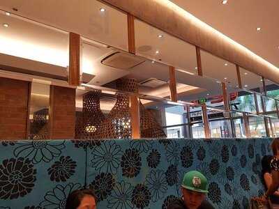 Mesa Filipino Moderne