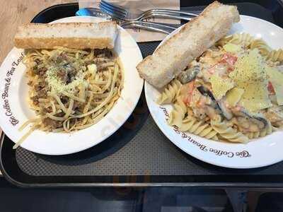 The Coffee Bean & Tea Leaf