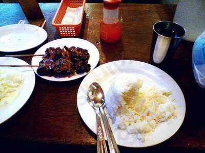 Manoy & Cucuz Panciteria