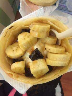 Crepes And Cream