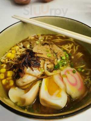 Botan Bubble Tea & Cafe