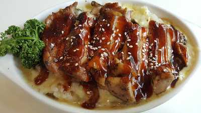 Botan Bubble Tea & Cafe