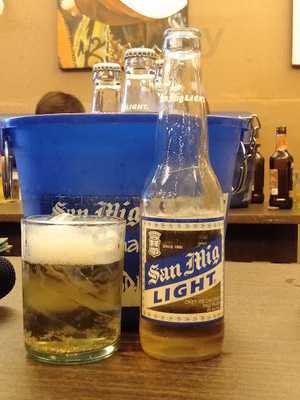 Nognog's Bar And Grill