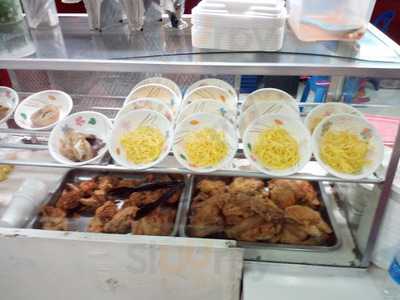 Nognog's Bar And Grill