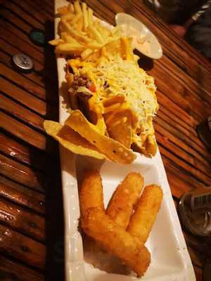 Nognog's Bar And Grill