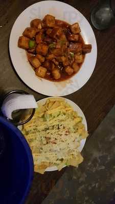 Nognog's Bar And Grill