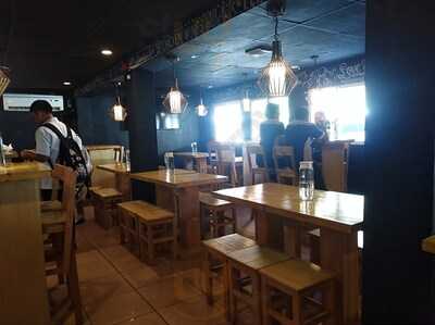 Sophie's Sausage Hauz