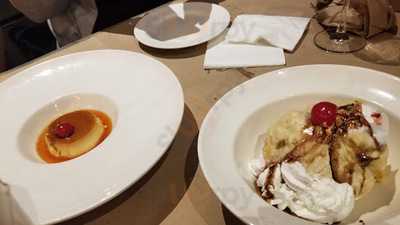 Holy Crab Seafood Bar