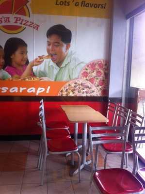 Lot's A Pizza