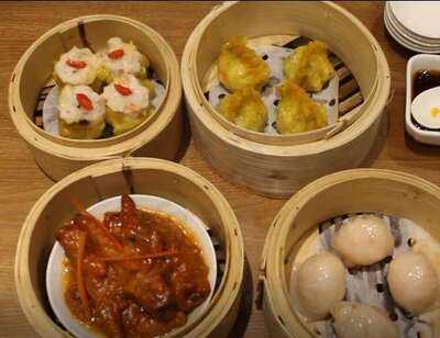 Mandarin Sky Express