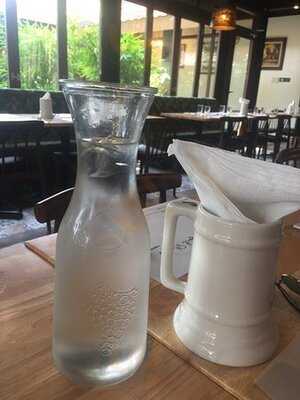 Comedor By Miguel & Maria