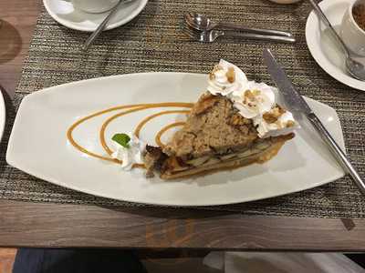 Dencio's Bar And Grill