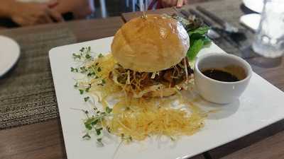 Dencio's Bar And Grill