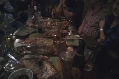 Apiong's Bar And Grill