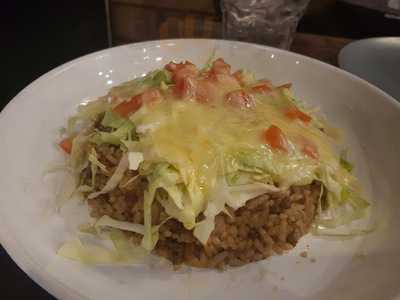 Ella And The Blackbirds