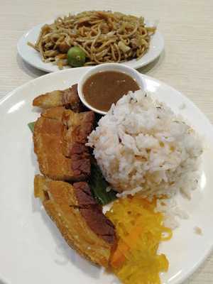 Dennis The Grill Boy