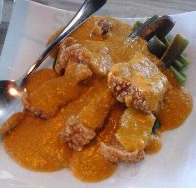 Luna J Filipino Gastropub