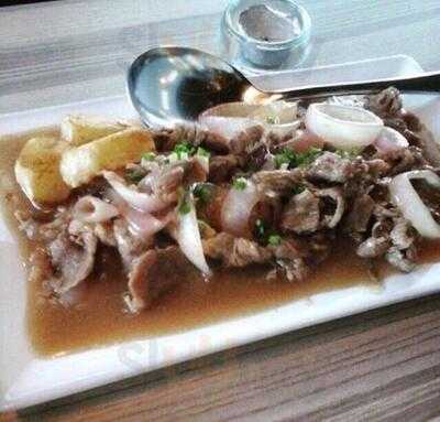 Luna J Filipino Gastropub