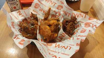 Buffalo's Wings N' Things