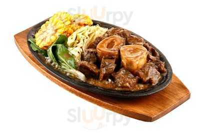 Dencio's Bar And Grill