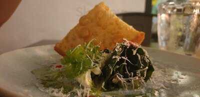 Esqinita Filipino Bar