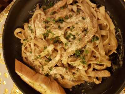 Al Qaysar Restaurant & Cafe