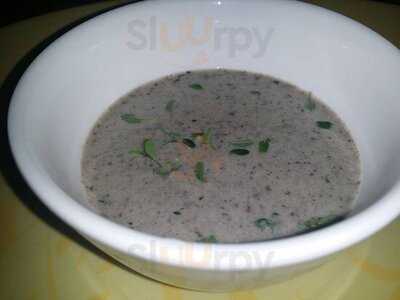 Sewell's Old World Delicatessen