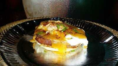 Sewell's Old World Delicatessen