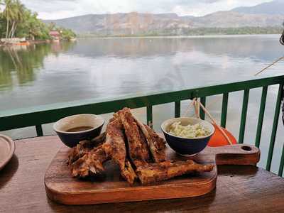 Barjj Floating Restaurant