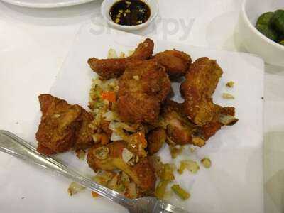 Luck Garden Seafood And Tea House