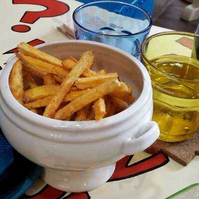 Puzzle Gourmet Store & Cafe