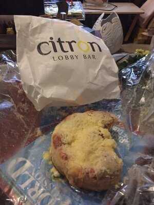 Citron Lobby Bar