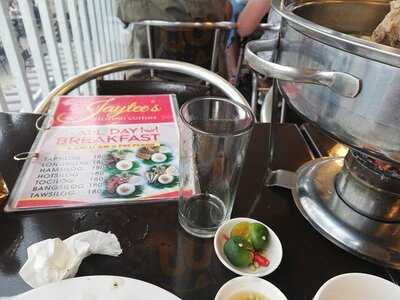 Jaytee's Filipino Cuisine