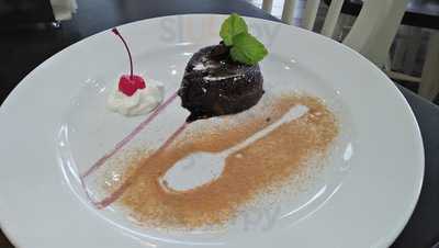 Captain's Legacy Bar & Restaurant