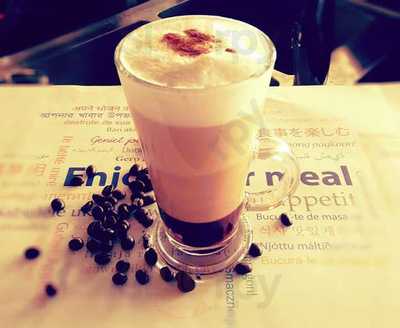 Captain's Legacy Bar & Restaurant