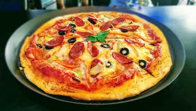 Captain's Legacy Bar & Restaurant