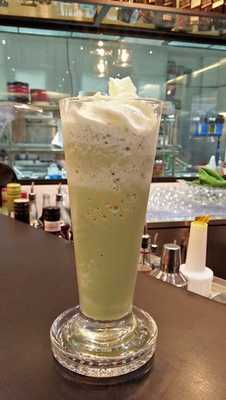 Captain's Legacy Bar & Restaurant