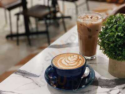 Bluesmith Coffee & Kitchen