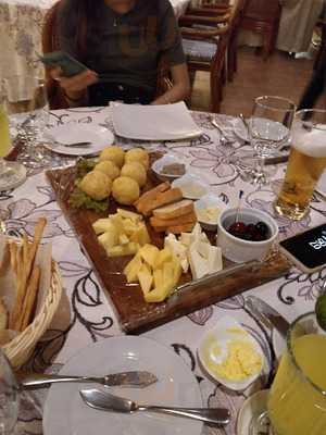 Fabio's Pizza, Pasta & More