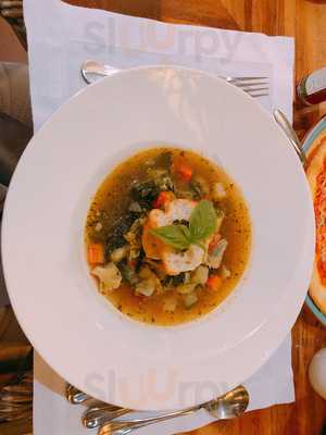 La Busa Italian Restaurant & Bar