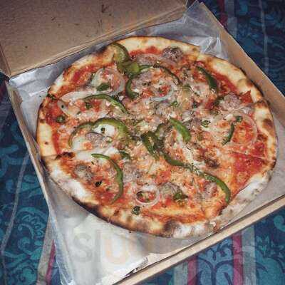 La Bella Pizza Bistro